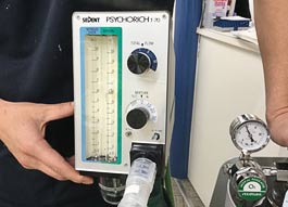 笑気麻酔機器